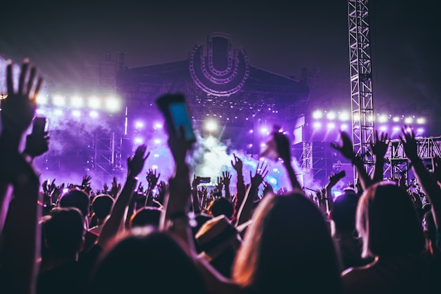 龙与便利贴封面